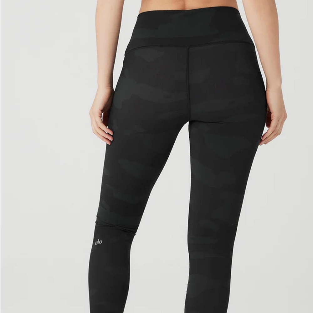 Alo camo vapor leggings